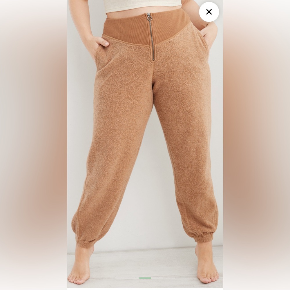 NWOT Aerie Sherpa Fleece Corset Jogger S